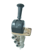 VALVULA FRENO MANO 3 SALIDAS IVE/MAC/MB T26