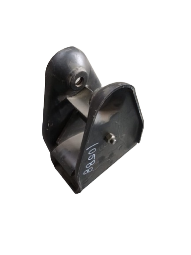 [1509-10588] SOPORTE DELANTERO RN 2000