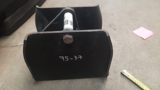 [1509-10600] SOPORTE TRASERO RANDON 2000  (B)